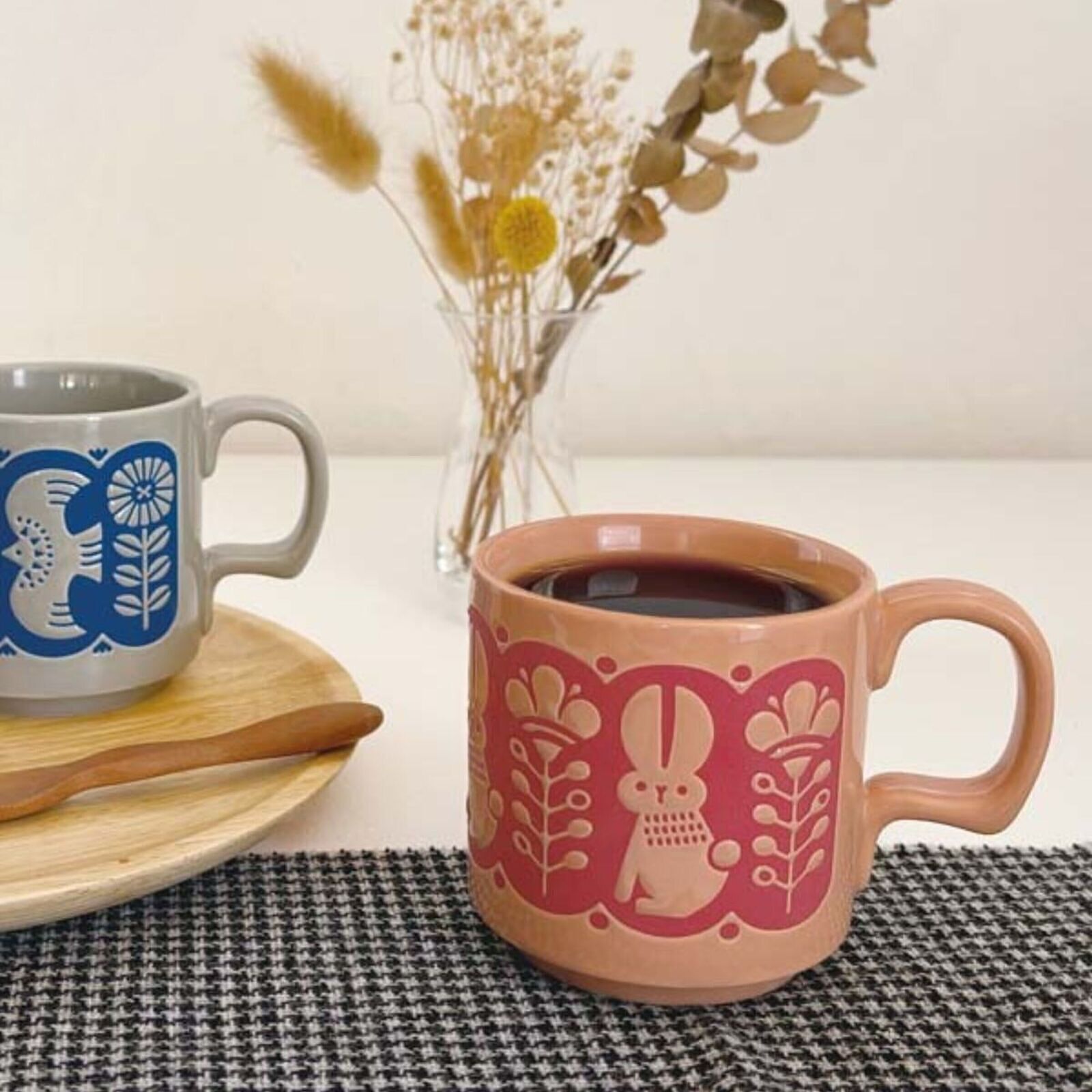 ぽこっとかわいいマグカップ