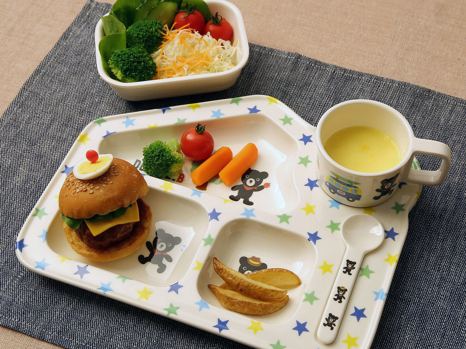 ちょっと遅めの出産祝いや百日祝い、お食い初めのお祝いに