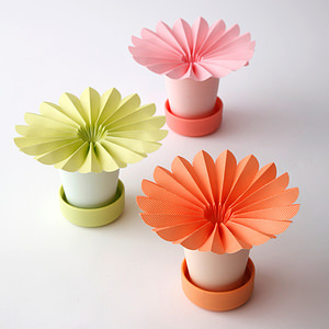 パーソナルペーパー加湿器 GERBERA POT グリーン 6