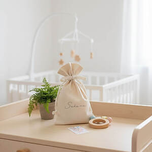 ミルキートイ ボンボンラトル 名入れ巾着バッグ入り 2