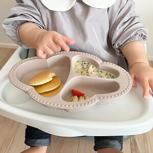 ベビーお食事ギフトセット 名入れ巾着バッグ入り ピンク 3