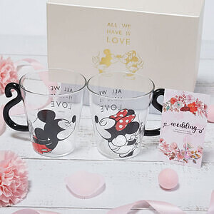 ディズニー 耐熱ペアマグ 結婚お祝いカード付 1
