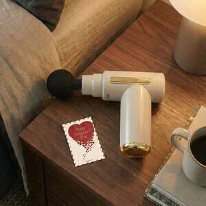 コンパクト マッサージガン クリスマスカード付 13