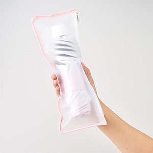 グラデーション遮光折りたたみ傘（ポーチ付） ピンク 誕生日カード付 1