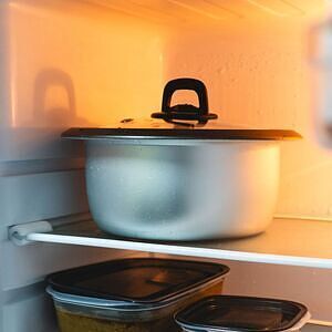 EASY COOKER VOLTON ホワイト 誕生日カード付 4